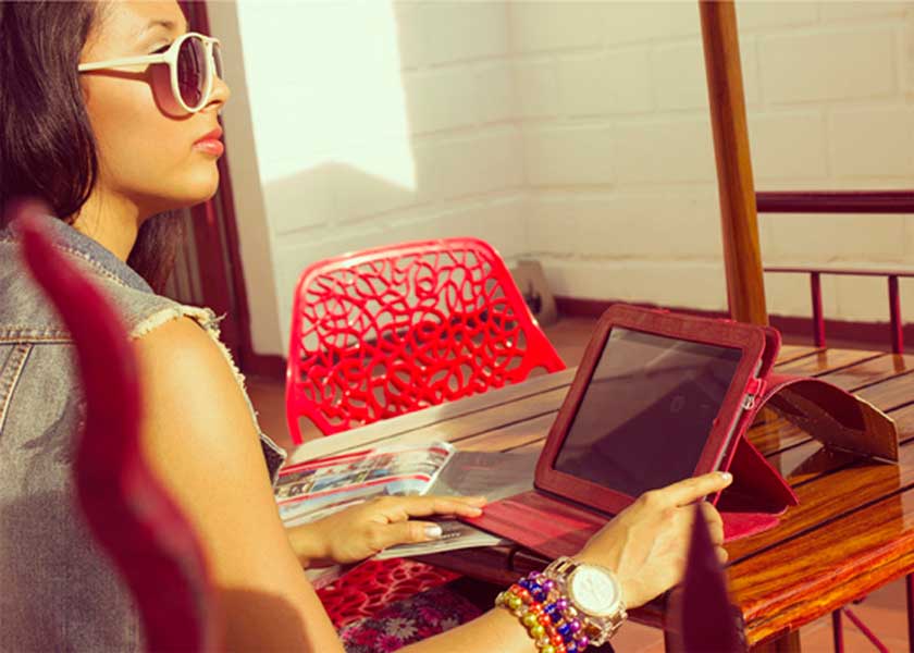 高端商务定制的电话轰在线轰炸